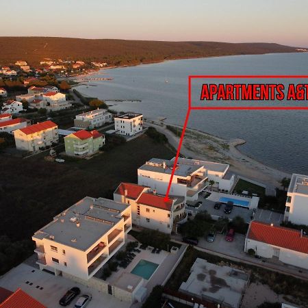 Apartments A&T Sukošan Eksteriør billede