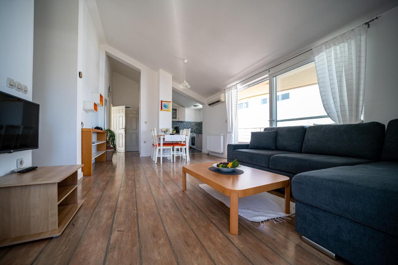 Apartments A&T Sukošan Eksteriør billede