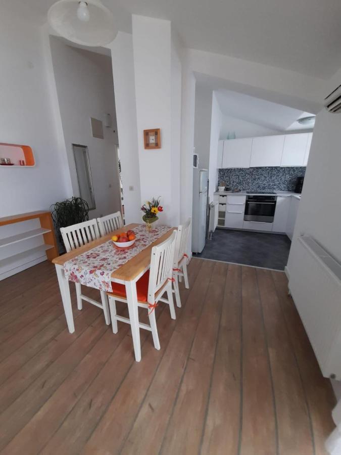 Apartments A&T Sukošan Eksteriør billede